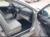 Toyota Camry Le 4T1BF1FK0CU006010 fotografie