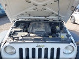 Jeep Wrangler Sport 1C4AJWAG3EL112748 снимка