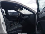 Volkswagen Jetta 1.5T Sport 3VWBX7BU1SM011132 fotografie