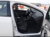 Ford Focus Se 1FADP3F2XEL452234 photo