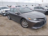 Toyota Camry Le 4T1B11HK7JU018308 photo