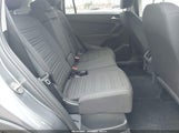 Volkswagen Tiguan 2.0T S 3VVFB7AX8RM010828 fotografie