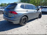 Volkswagen Tiguan 2.0T Se R-Line Black 3VVCB7AX9PM090687 photo