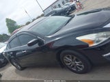 Nissan Altima 2.5 S 1N4AL3AP2FN392540 fotografie