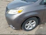 Toyota Sienna Le V6 5TDKK3DC5BS008698 снимка