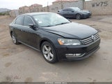 Volkswagen Passat 1.8T Limited Edition 1VWAT7A3XFC103766 fotografie