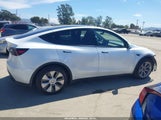 Tesla Model Y Awd/Long Range Dual Motor All-Wheel Drive 7SAYGDEE0PA182692 fotografie
