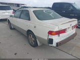 Toyota Camry Le JT2BG22K210563897 снимка
