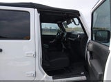 Jeep Wrangler Unlimited Sahara 1C4BJWEG6GL124491 fotografie
