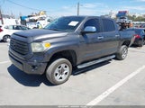 Toyota Tundra Platinum 5.7L V8 5TFAY5F14EX366715 fotografie