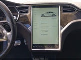 Tesla Model S Performance 5YJSA1CP9DFP14057 fotografie