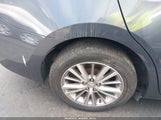 Toyota Corolla Le Plus 5YFBURHE6FP274805 снимка
