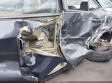 Toyota Corolla Le Plus 5YFBURHE6FP274805 снимка