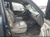 Toyota Sequoia Sr5 V8 5TDBT44A15S254041 снимка