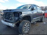 Toyota Tundra Limited 5.7L V8 5TFHY5F1XJX773107 fotografie