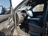 Ram  Laramie 4X4 6'4 Box 3C6UR5FL3KG721747 photo