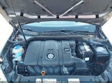 Volkswagen Golf 2.5L 4-Door WVWDB7AJXCW351043 fotografie