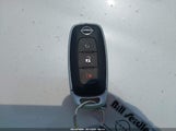 Nissan Kicks Sr Fwd 3N8AP6DA0SL389237 fotografie