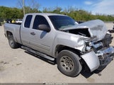 Chevrolet Silverado  Ls 1GCRCREA0BZ133828 снимка