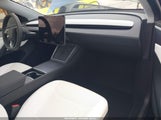 Tesla Model Y Premium Rear-Wheel Drive/Standard Rear-Wheel Drive 7SAYGDED6TF532931 fotografie