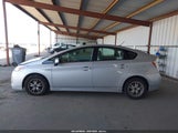 Toyota Prius Three JTDKN3DU9B0250557 снимка