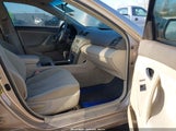 Toyota Camry Le 4T4BE46K49R073132 снимка