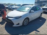 Toyota Corolla Le 5YFBURHE1JP856061 снимка