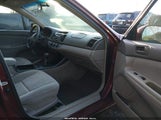 Toyota Camry Le 4T1BE32KX2U067822 снимка
