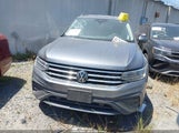 Volkswagen Tiguan 2.0T Se 3VV3B7AX4NM020320 fotografie