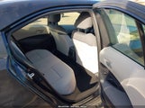 Toyota Corolla Le JTDEPMAE5MJ169756 снимка