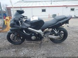 Honda Cbr600 F4 JH2PC3507XM004184 fotografie