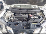 Nissan Rogue S KNMAT2MT1HP557465 fotografie
