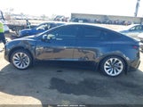 Tesla Model Y All-Wheel Drive/Long Range Launch Series/Premium All-Wheel Drive 7SAYGDEE1TF324626 photo