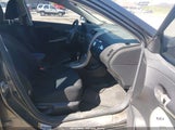 Toyota Corolla S 2T1BU4EE0AC253254 снимка