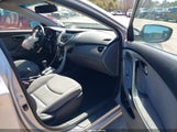 Hyundai Elantra Gls (Ulsan Plant) KMHDH4AEXCU325937 photo