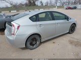 Toyota Prius Two JTDKN3DU3E0357320 снимка