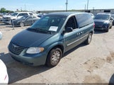 Chrysler Town & Country 1A4GP45R16B733626 снимка