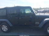 Jeep Wrangler Jk Unlimited Sport S 4X4 1C4BJWDG5JL858497 photo