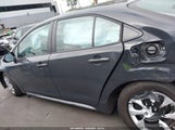 Toyota Corolla Le 5YFB4MDE2SP303025 photo