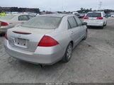 Honda Accord 1HGCM56457A034093 снимка