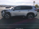 Nissan Rogue Sv Fwd JN8BT3BA3PW415736 fotografie