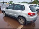 Volkswagen Tiguan S WVGAV7AXXAW525961 photo