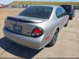 Nissan Maxima Gle/Gxe/Se JN1CA31A8YT000604 снимка