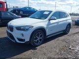 BMW X1 xDrive28I WBXHT3C36H5F80800 снимка