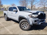 Toyota Tacoma Trd Off Road 3TMCZ5AN3JM187663 photo