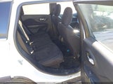 Jeep Cherokee Latitude 1C4PJLCS5GW138263 снимка