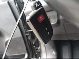 Toyota Rav4 Xle 2T3WFREV3JW411259 снимка