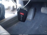 Toyota Camry Se Hybrid 4T1G31AKXNU595429 photo