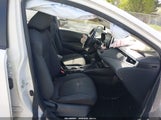 Toyota Corolla Le JTDEPRAE3LJ043505 снимка