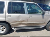 Ford Explorer Eddie Bauer/Limited/Xl/Xlt 1FMDU32E9VUD42476 fotografie